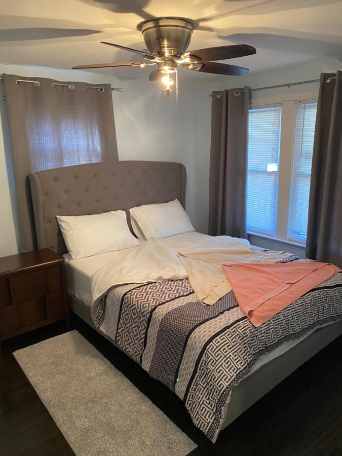 Windsor Airport Room Accommodation Buitenkant foto